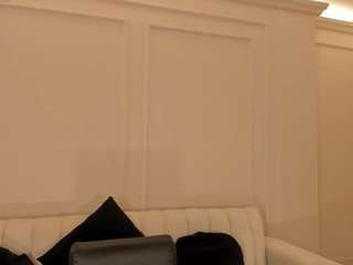 Live cam show with evebenson
