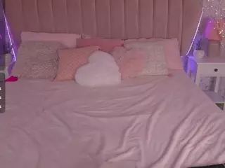 MirandaHobbs's Live Sex Cam Show