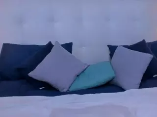 Victoria-Rouse's Live Sex Cam Show