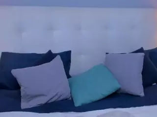 Victoria-Rouse's Live Sex Cam Show