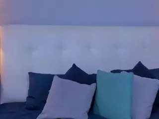 Victoria-Rouse's Live Sex Cam Show