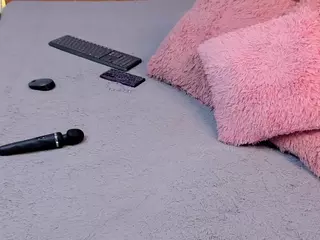 Kinkymornings's Live Sex Cam Show