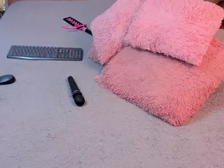 Kinkymornings's Live Sex Cam Show