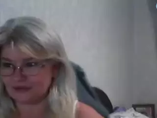 DianaCrystal's Live Sex Cam Show