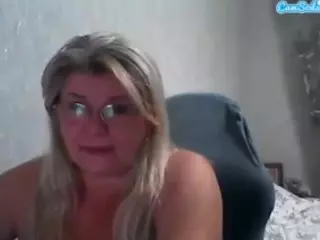 DianaCrystal's Live Sex Cam Show