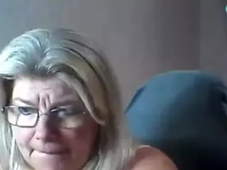 DianaCrystal's Live Sex Cam Show