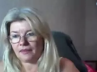 DianaCrystal's Live Sex Cam Show