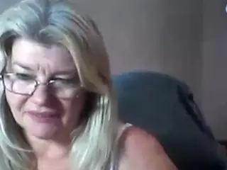 DianaCrystal's Live Sex Cam Show