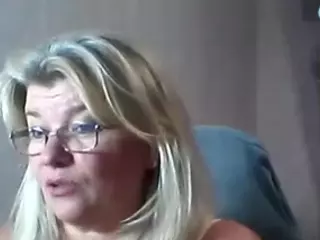 DianaCrystal's Live Sex Cam Show