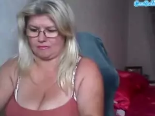 DianaCrystal's Live Sex Cam Show