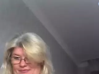 DianaCrystal's Live Sex Cam Show