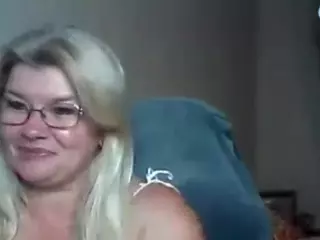 DianaCrystal's Live Sex Cam Show
