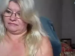 DianaCrystal's Live Sex Cam Show