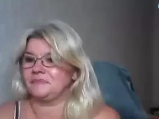 DianaCrystal's Live Sex Cam Show
