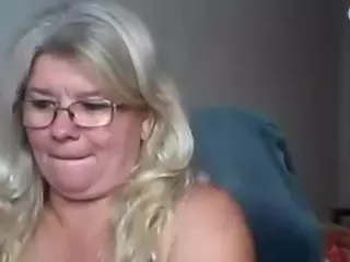 DianaCrystal's Live Sex Cam Show