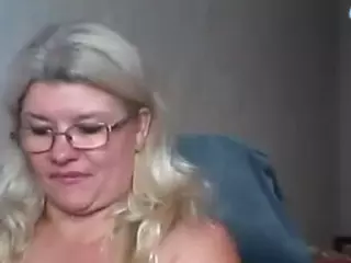 DianaCrystal's Live Sex Cam Show