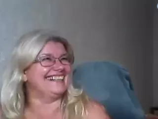 DianaCrystal's Live Sex Cam Show