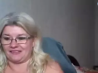 DianaCrystal's Live Sex Cam Show
