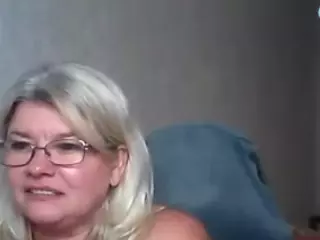 DianaCrystal's Live Sex Cam Show