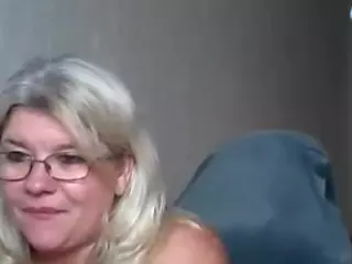 DianaCrystal's Live Sex Cam Show