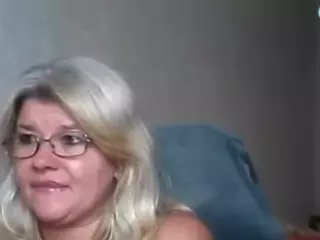DianaCrystal's Live Sex Cam Show