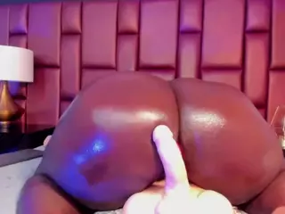 K A I A's Live Sex Cam Show