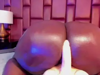 K A I A's Live Sex Cam Show