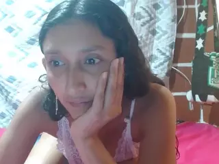 rapunzel5's Live Sex Cam Show