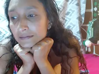 rapunzel5's Live Sex Cam Show