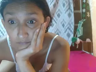 rapunzel5's Live Sex Cam Show