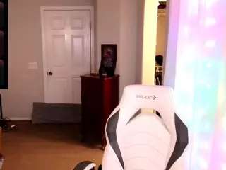 britteebee's Live Sex Cam Show