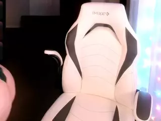 britteebee's Live Sex Cam Show