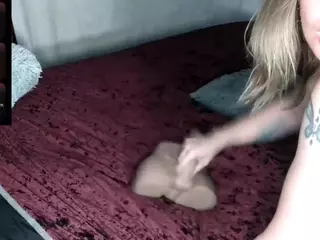 britteebee's Live Sex Cam Show