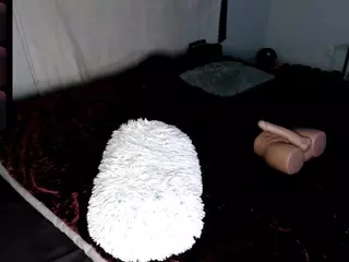 britteebee's Live Sex Cam Show