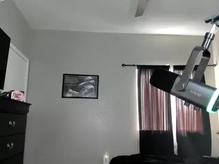 Myonna The Cum God's Live Sex Cam Show