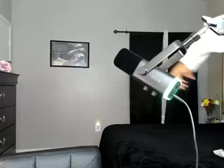 Myonna The Cum God's Live Sex Cam Show