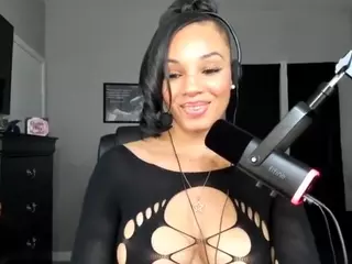 Myonna The Cum God's Live Sex Cam Show