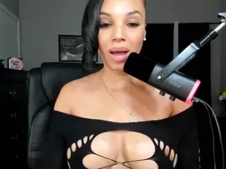 Myonna The Cum God's Live Sex Cam Show