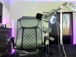 Myonna The Cum God's Live Sex Cam Show
