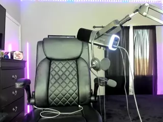 Myonna The Cum God's Live Sex Cam Show