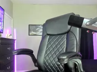 Myonna The Cum God's Live Sex Cam Show
