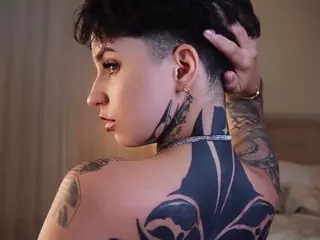Alice Shazaham's Live Sex Cam Show