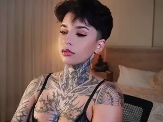 Alice Shazaham's Live Sex Cam Show