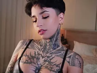 Alice Shazaham's Live Sex Cam Show