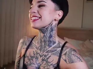 Alice Shazaham's Live Sex Cam Show