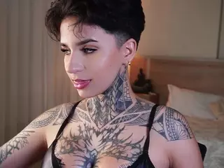 Alice Shazaham's Live Sex Cam Show