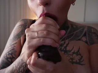 Alice Shazaham's Live Sex Cam Show