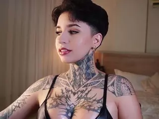 Alice Shazaham's Live Sex Cam Show