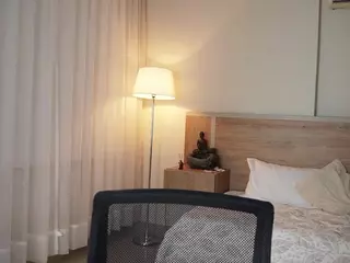 Alice Shazaham's Live Sex Cam Show