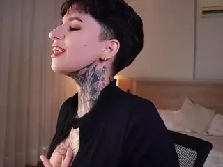Alice Shazaham's Live Sex Cam Show
